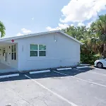 Just Off Wilton Drive Apt 7